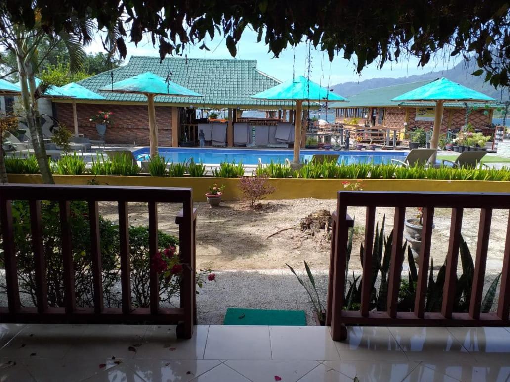 Toba Village Inn Tuk Tuk Kültér fotó