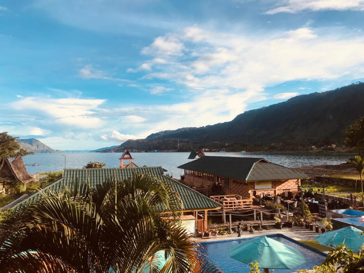 Toba Village Inn Tuk Tuk Kültér fotó