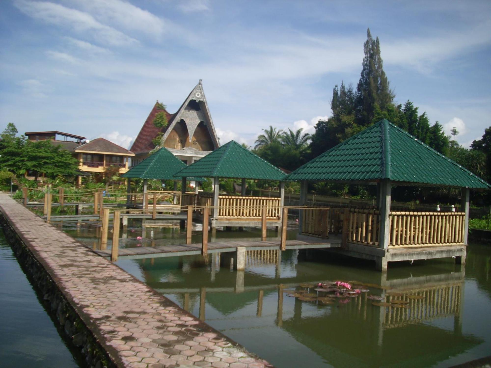 Toba Village Inn Tuk Tuk Kültér fotó