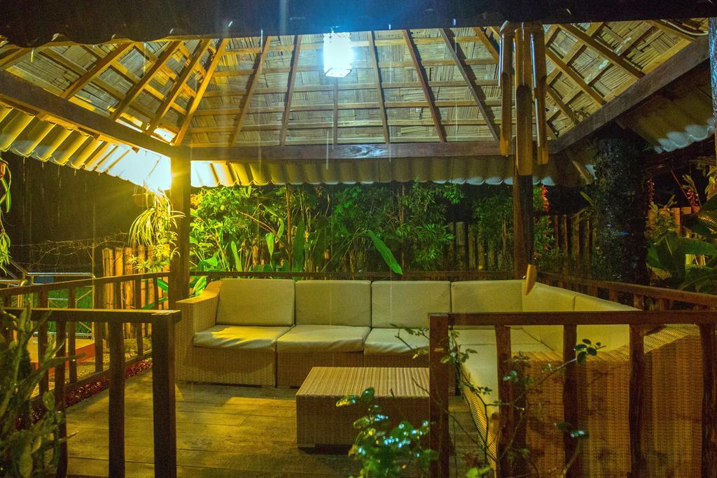 Toba Village Inn Tuk Tuk Kültér fotó
