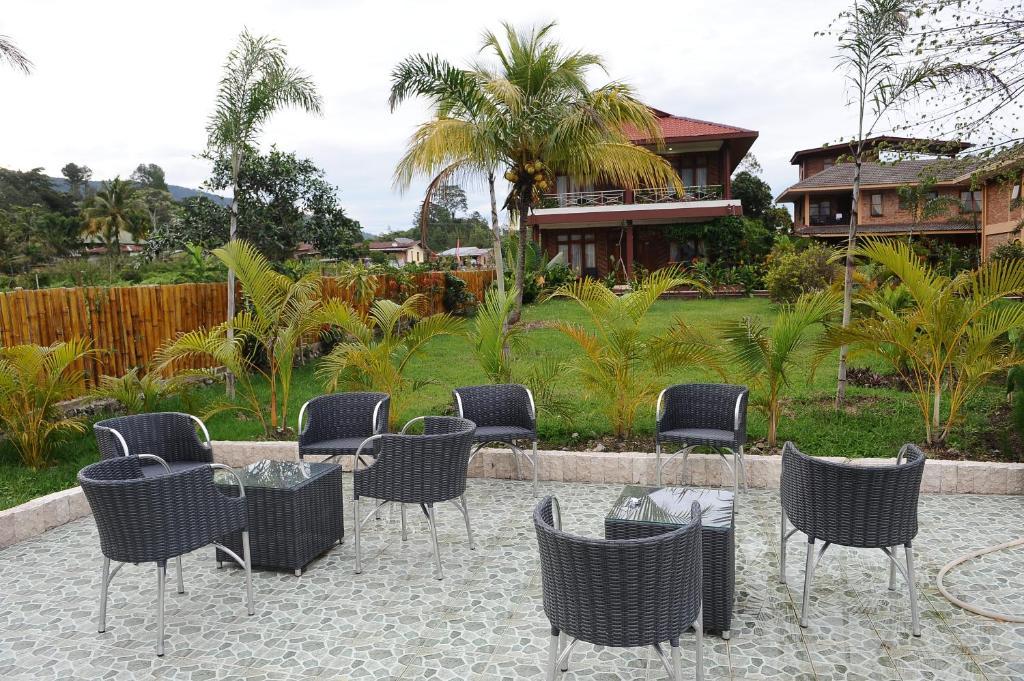 Toba Village Inn Tuk Tuk Szoba fotó