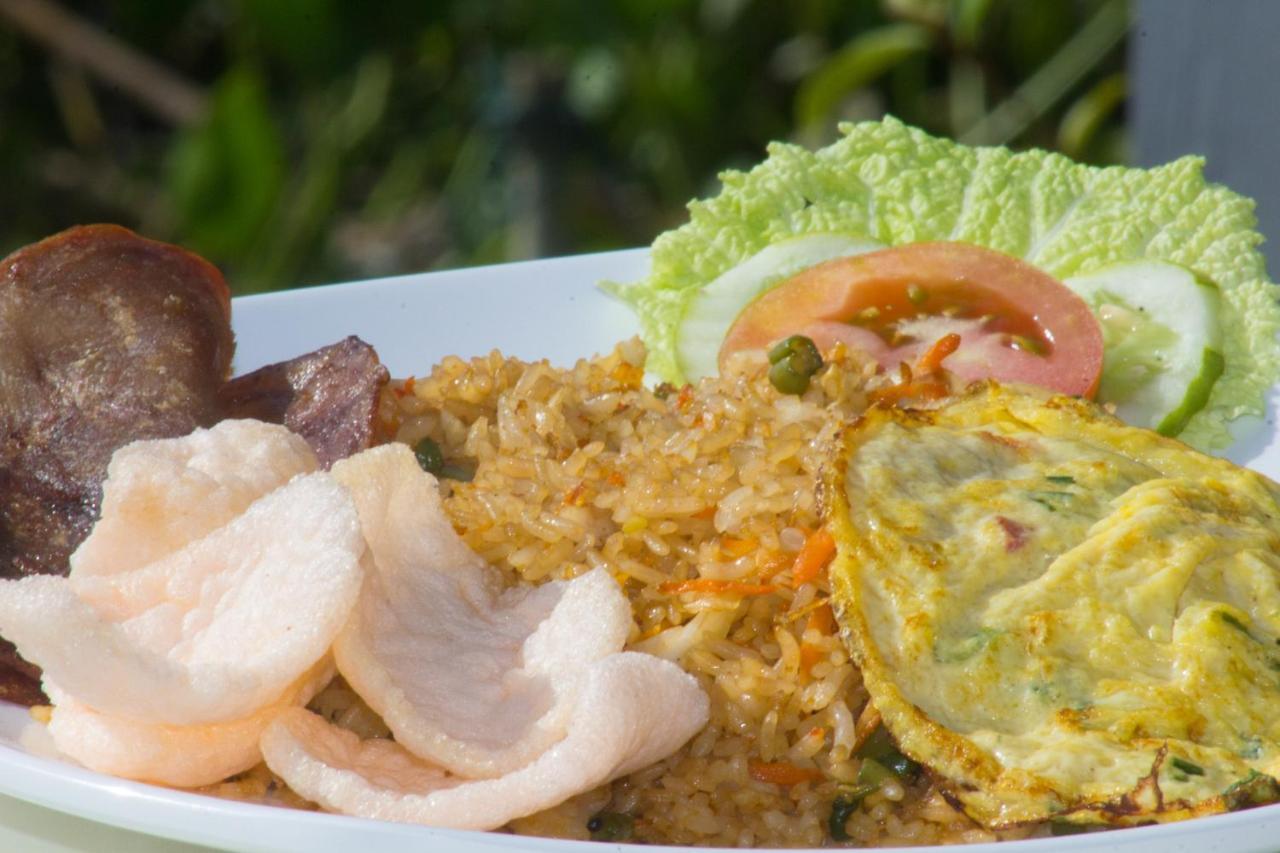 Toba Village Inn Tuk Tuk Kültér fotó